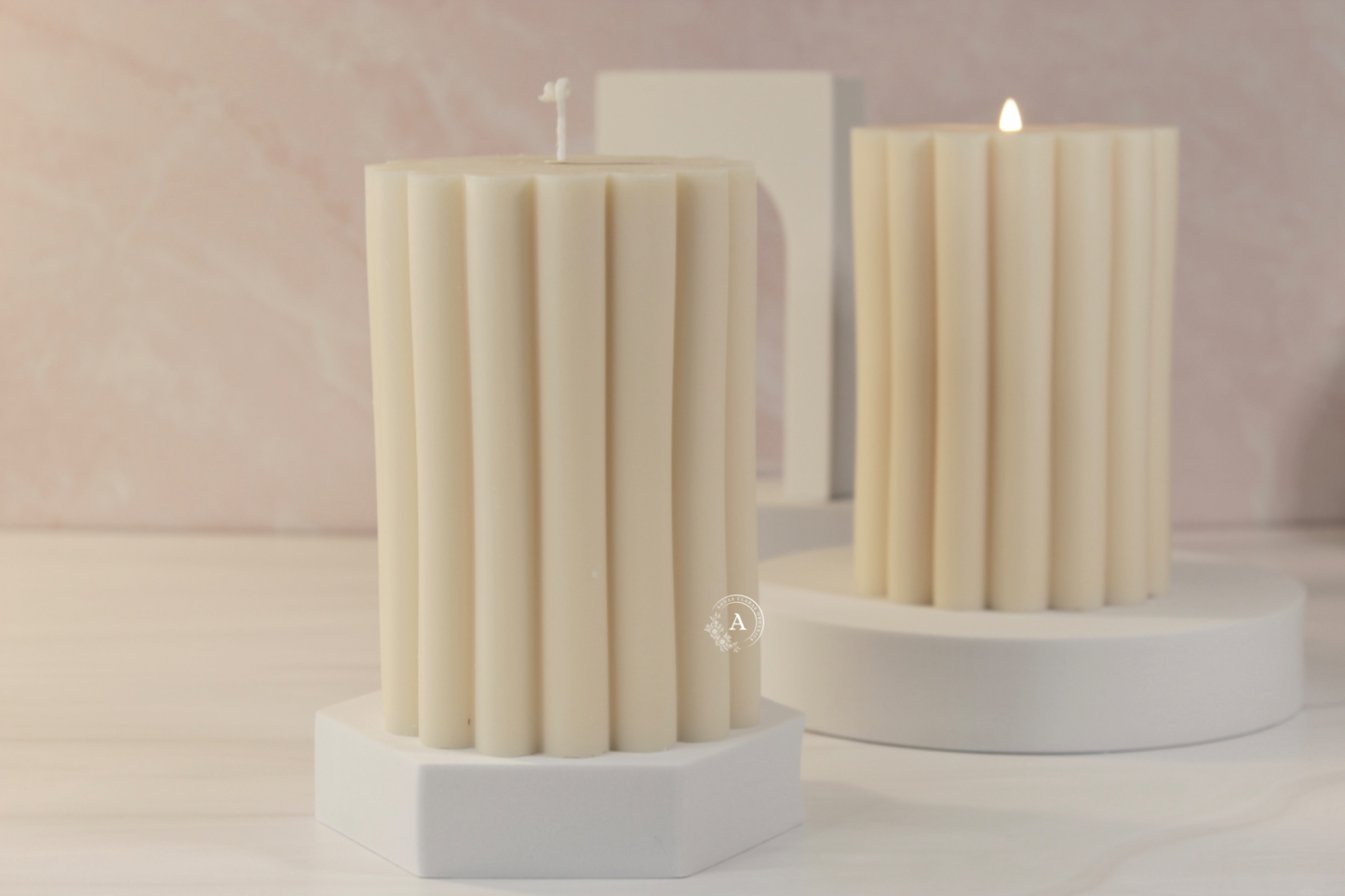 Mia Candle - Large