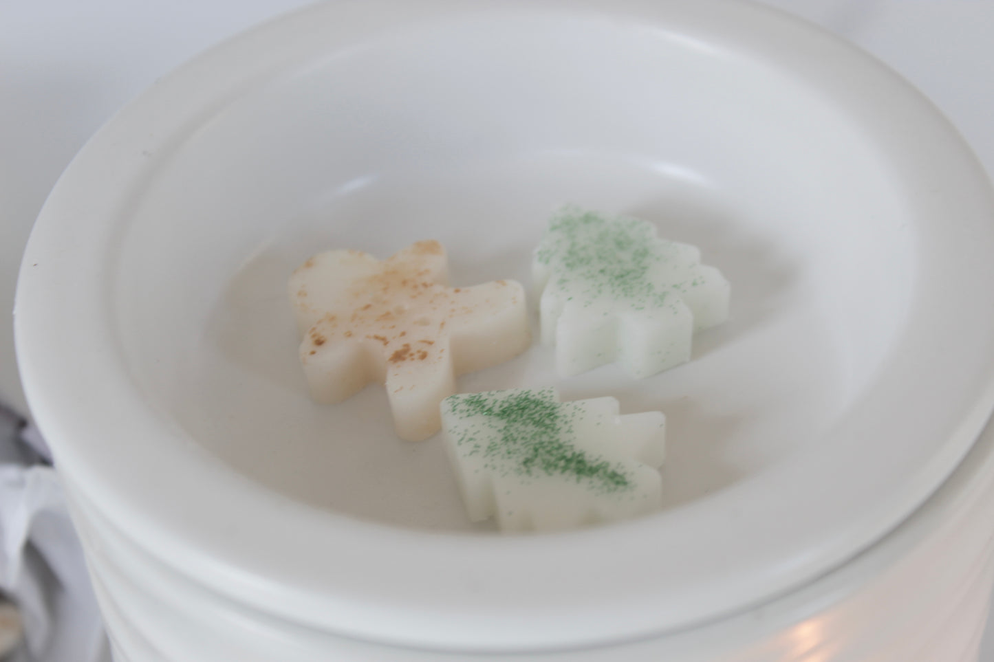 Cookies For Santa Wax Melts & Snowflake Candle Tin