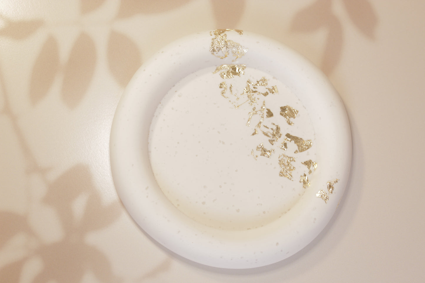 Round Cloud Tray with Gold Leaf