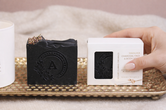 Handmade Manuka Charcoal Face & Body Soap - Tea Tree & Geranium Essential Oils