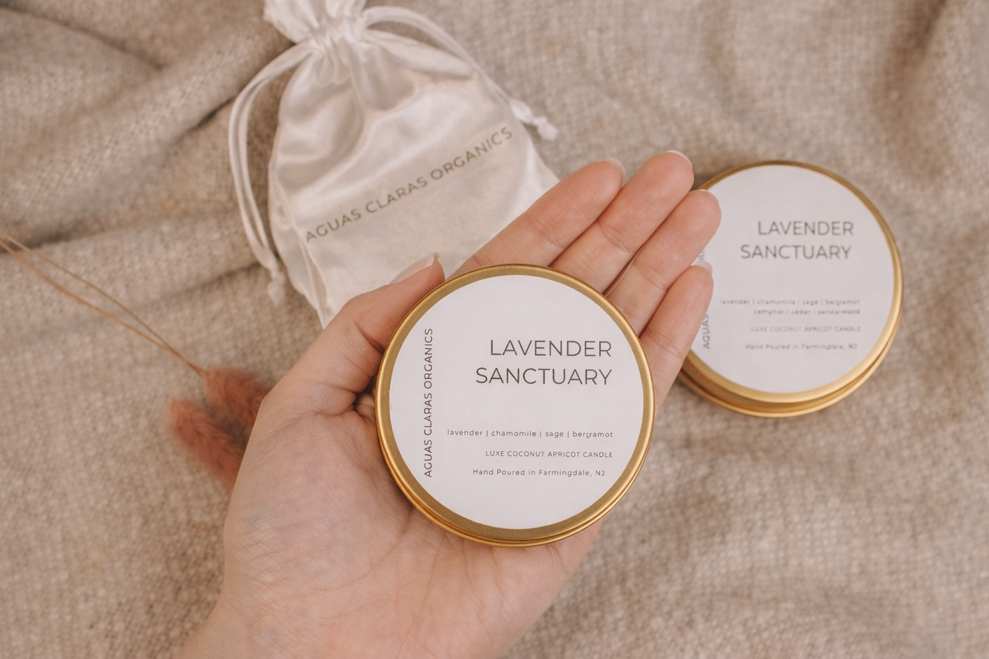 Lavender Sanctuary Golden Travel Candle Tin - Aromatic Lavender