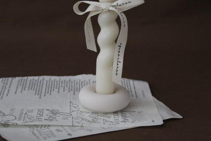 Minimalist Round Candlestick Holder