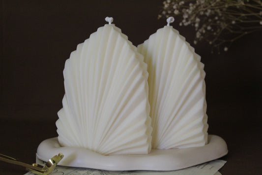 Palm Leaf Candle