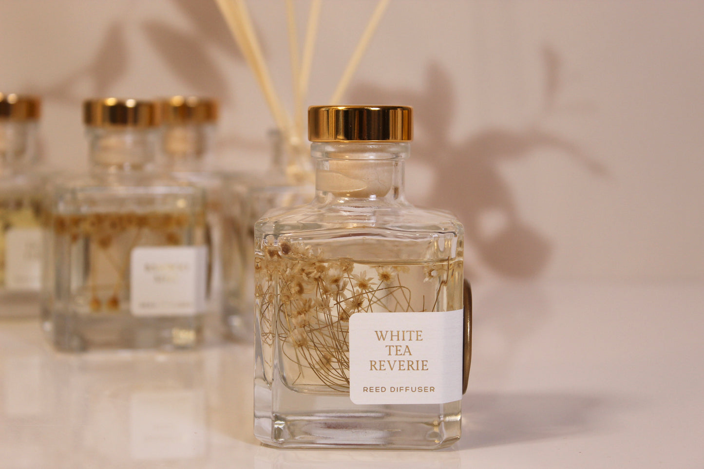 White Tea Reverie Botanical Reed Diffuser